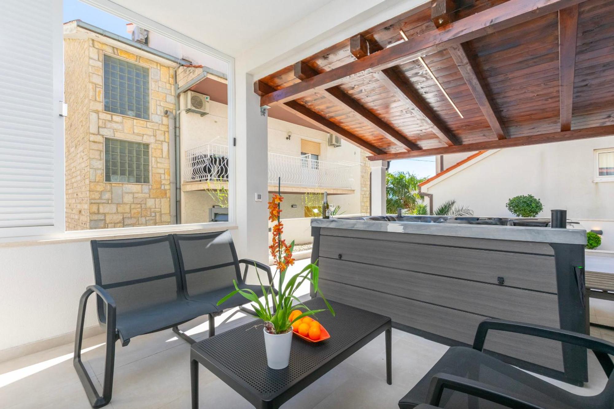 Apartment Dora Duće المظهر الخارجي الصورة