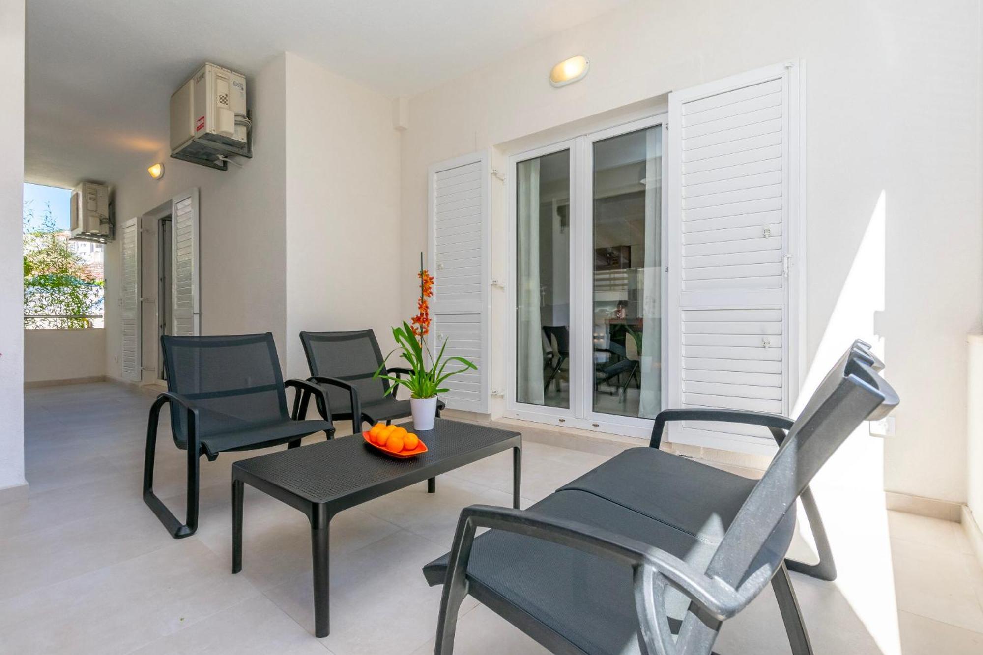 Apartment Dora Duće المظهر الخارجي الصورة