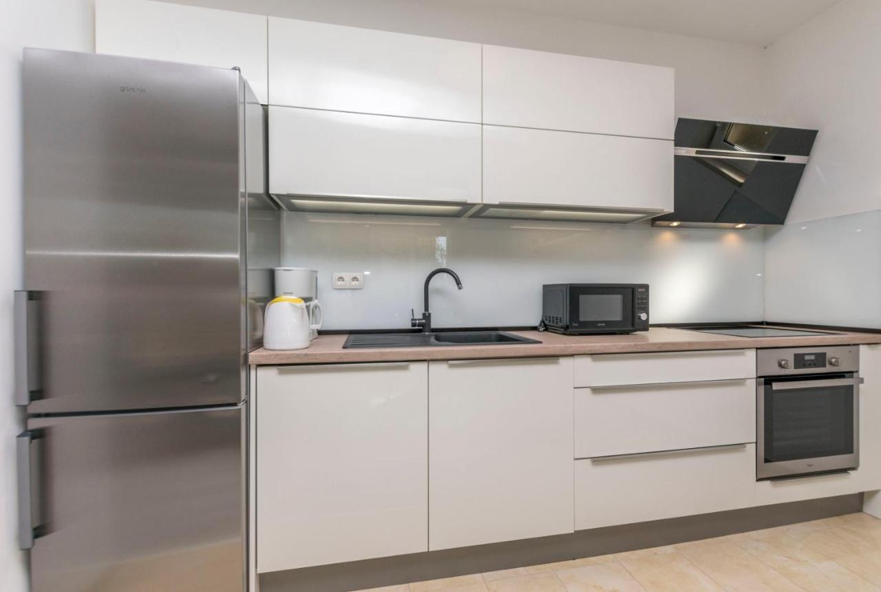 Apartment Dora Duće المظهر الخارجي الصورة